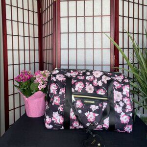 Juicy Couture Rose🌹Floral Travel Bag